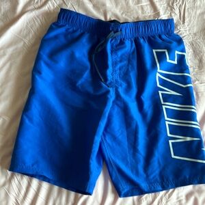 Small Men’s Nike swim shorts new without tags. Never worn.